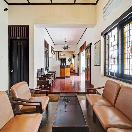 OYO 90676 Oryza Hotel Jogyakarta Zewnętrze zdjęcie