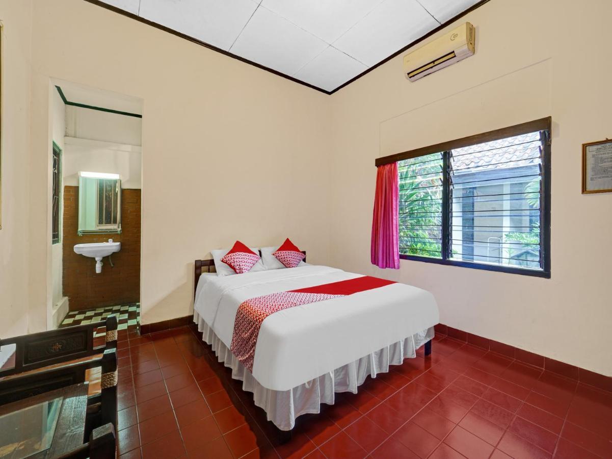 OYO 90676 Oryza Hotel Jogyakarta Zewnętrze zdjęcie