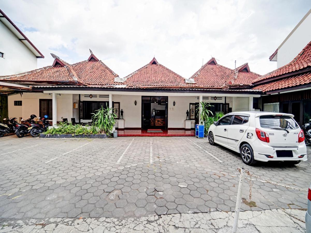 OYO 90676 Oryza Hotel Jogyakarta Zewnętrze zdjęcie