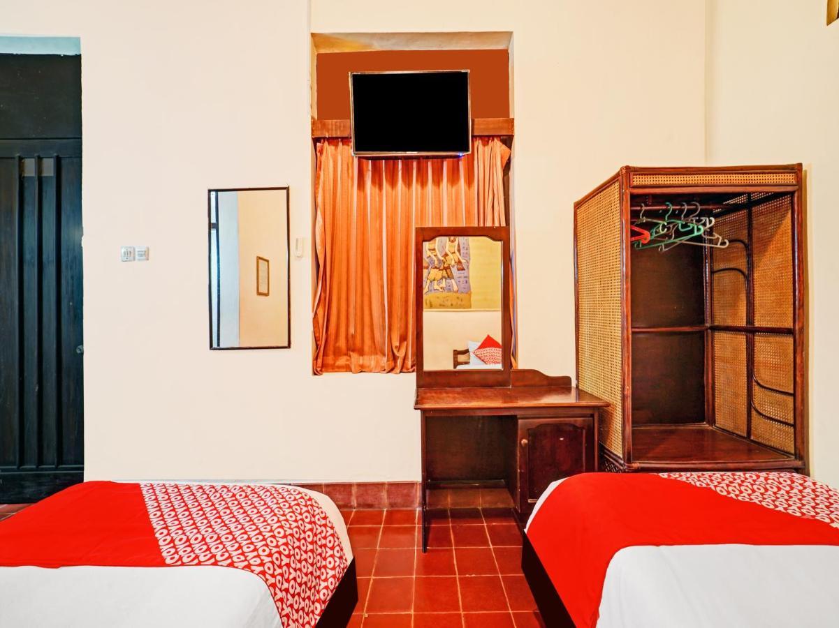 OYO 90676 Oryza Hotel Jogyakarta Zewnętrze zdjęcie